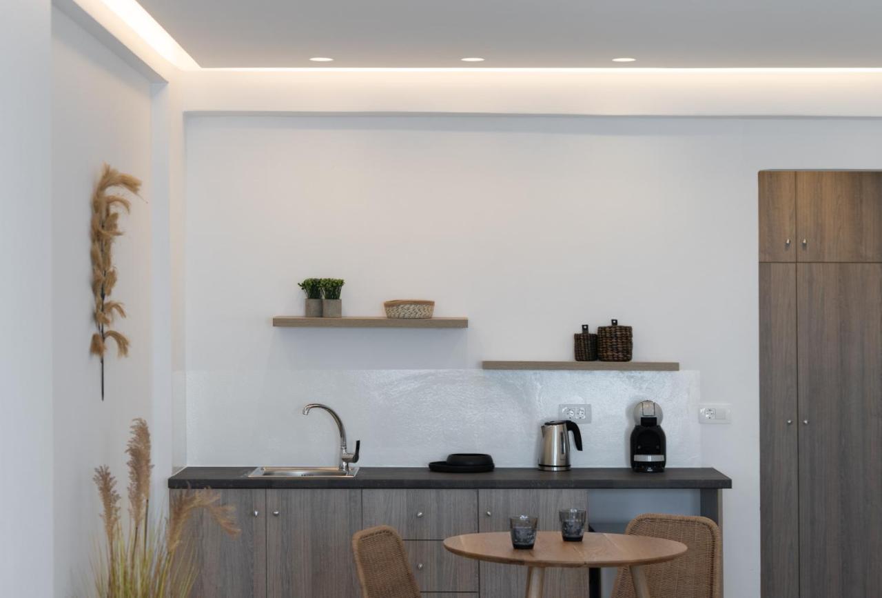 El Destino Suites Akrotírion 외부 사진
